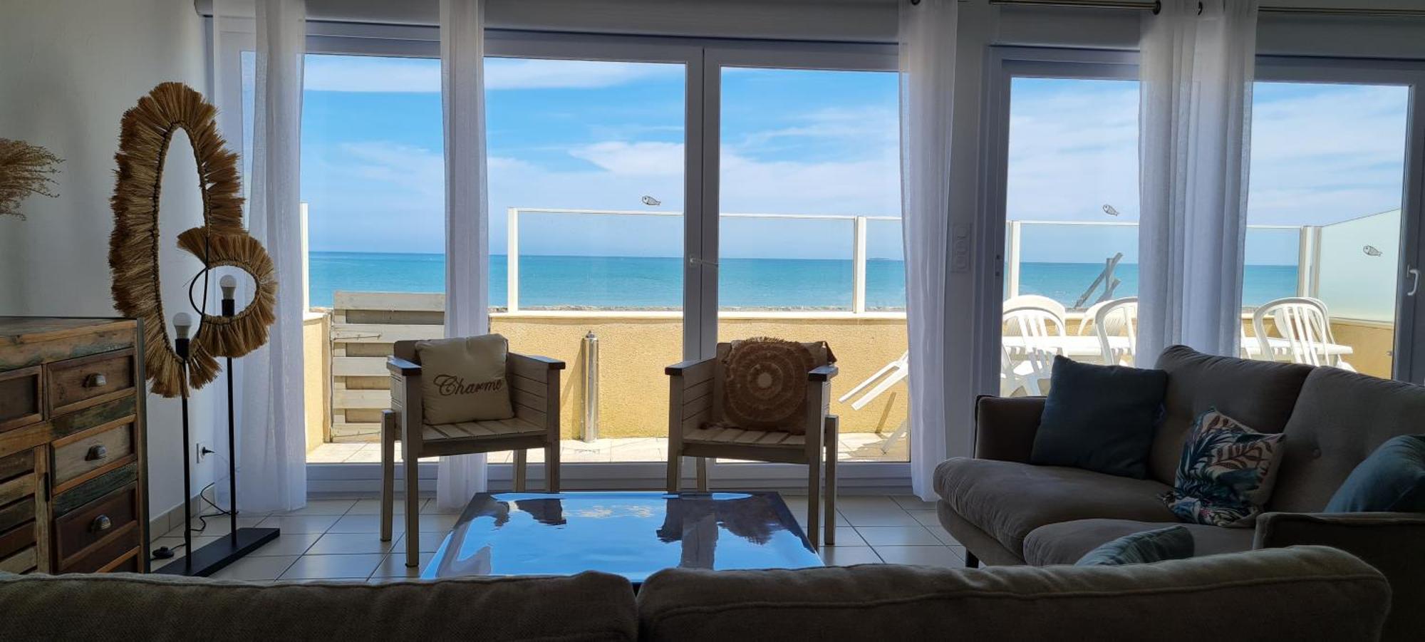 Relais Des Iles Saint Marcouf Villa Bagian luar foto