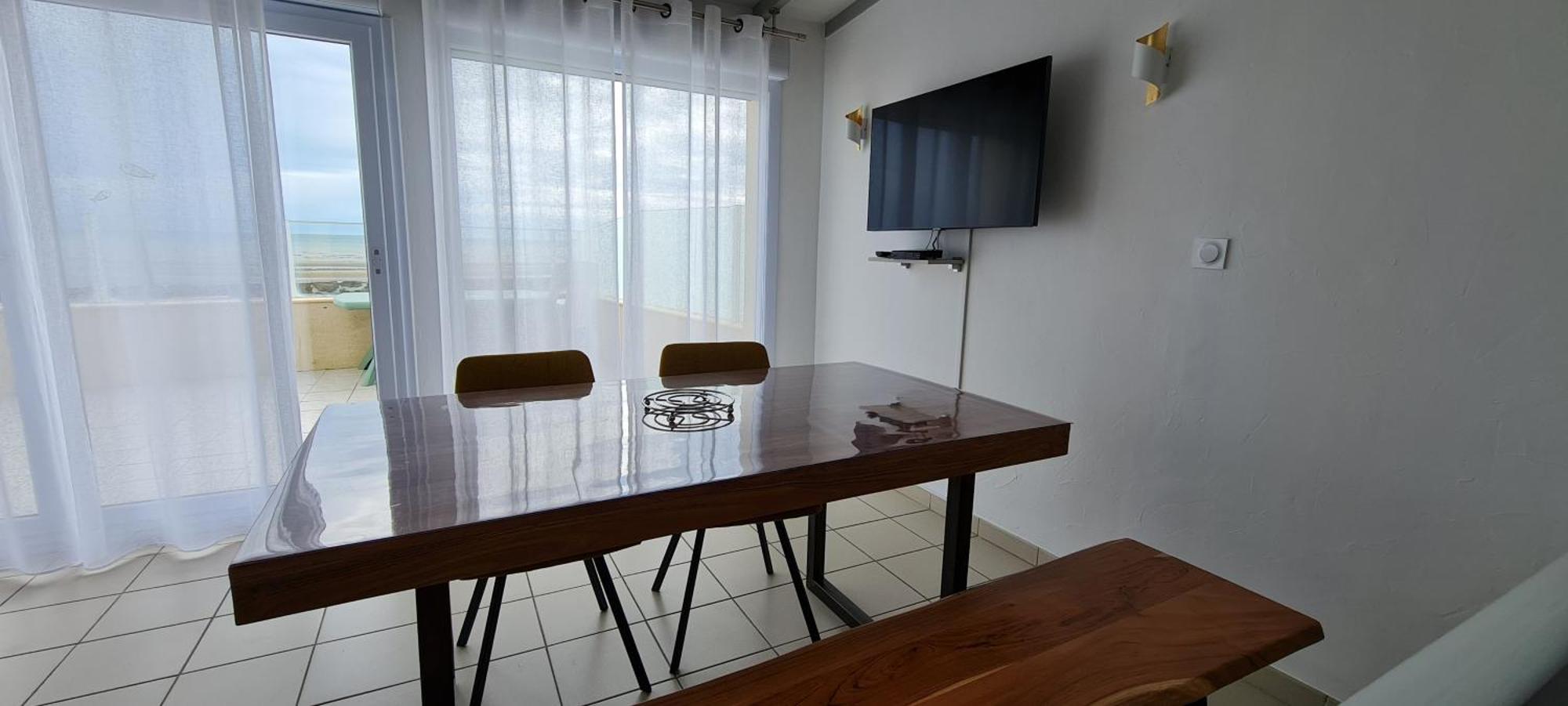 Relais Des Iles Saint Marcouf Villa Ruang foto